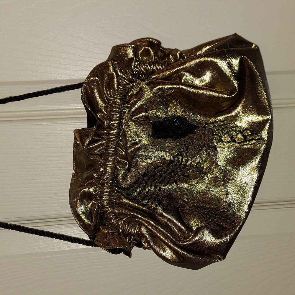 Grace Chuang New York Gold and Black Clamshell Evening Purse Vintage